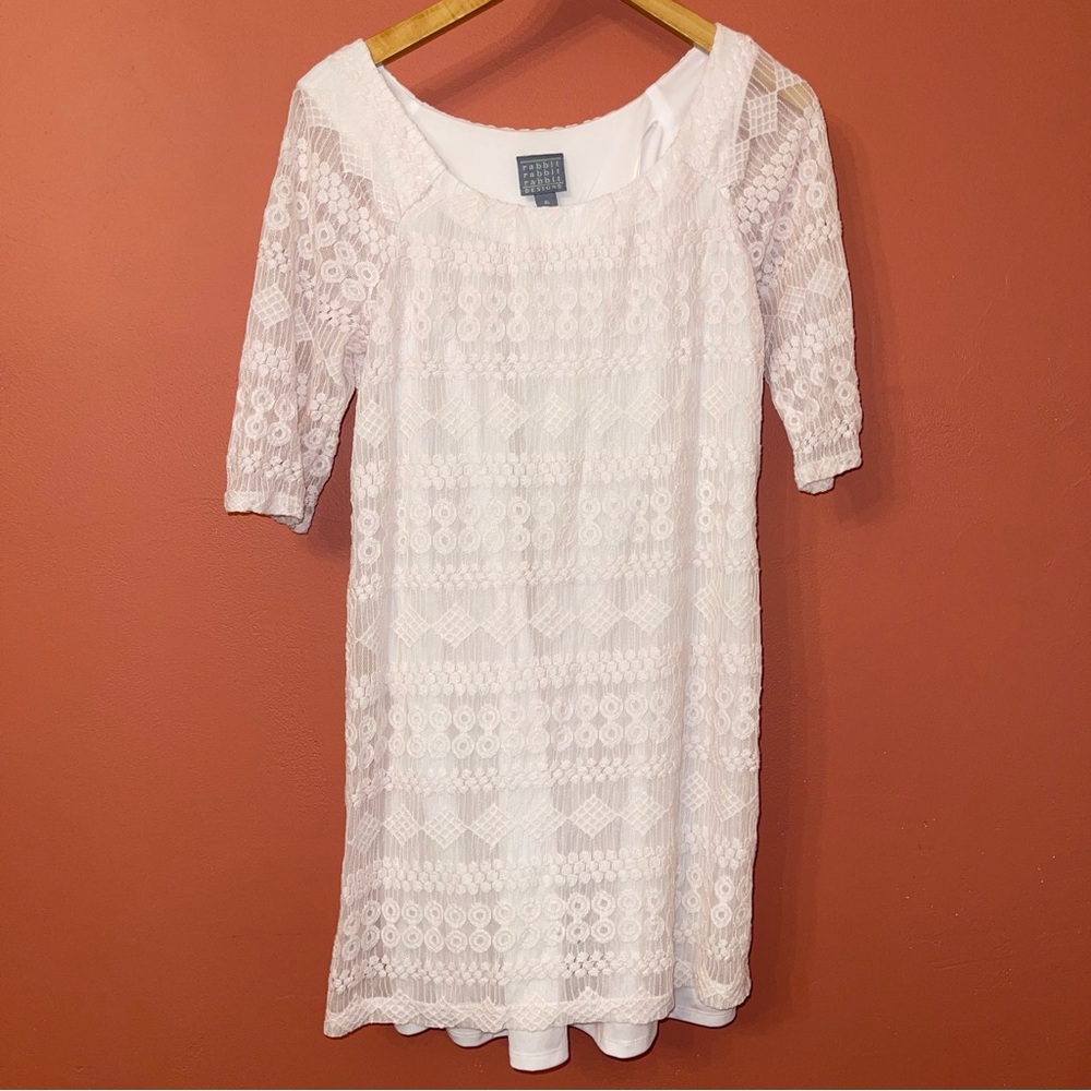 Elegant White Lace Dress